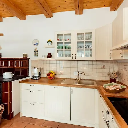 Chalet Chalupa Na Peci