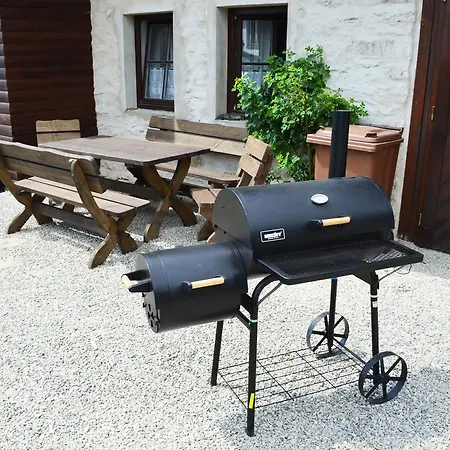 Chalet Chalupa Na Peci Zelnava